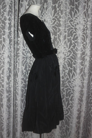 Vintage Jonathan Logan 1950's Black Velvet Party Dress S