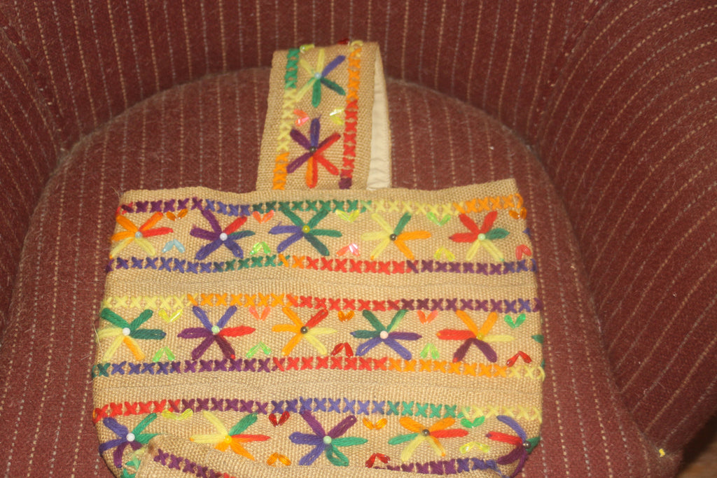 Vintage Kitsch Woven embroidered bag purse 50's 60's