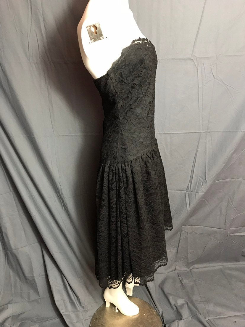 Vintage 1980's Black Corset Lace Drop Waist Full Skirt Lace Dress M