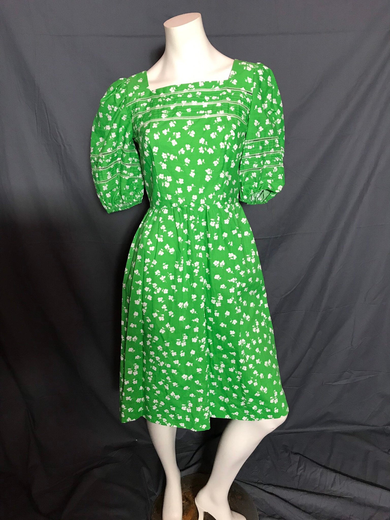 Vintage 1970's 1980's Green Kappi Country Dress S