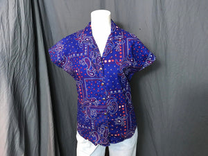 Vintage 1970’s blue bandana top shirt S M