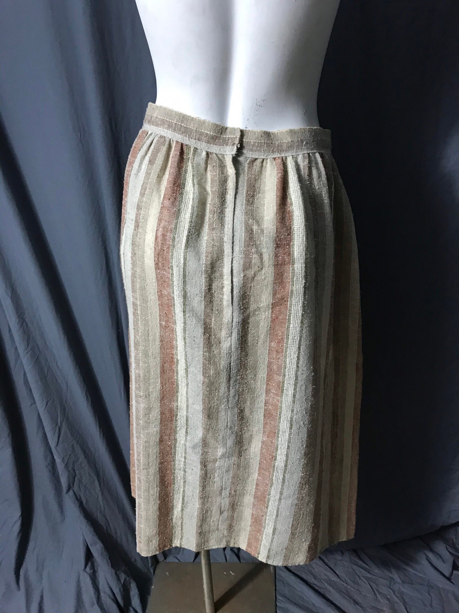 Vintage woven striped skirt w/ lg pocket M