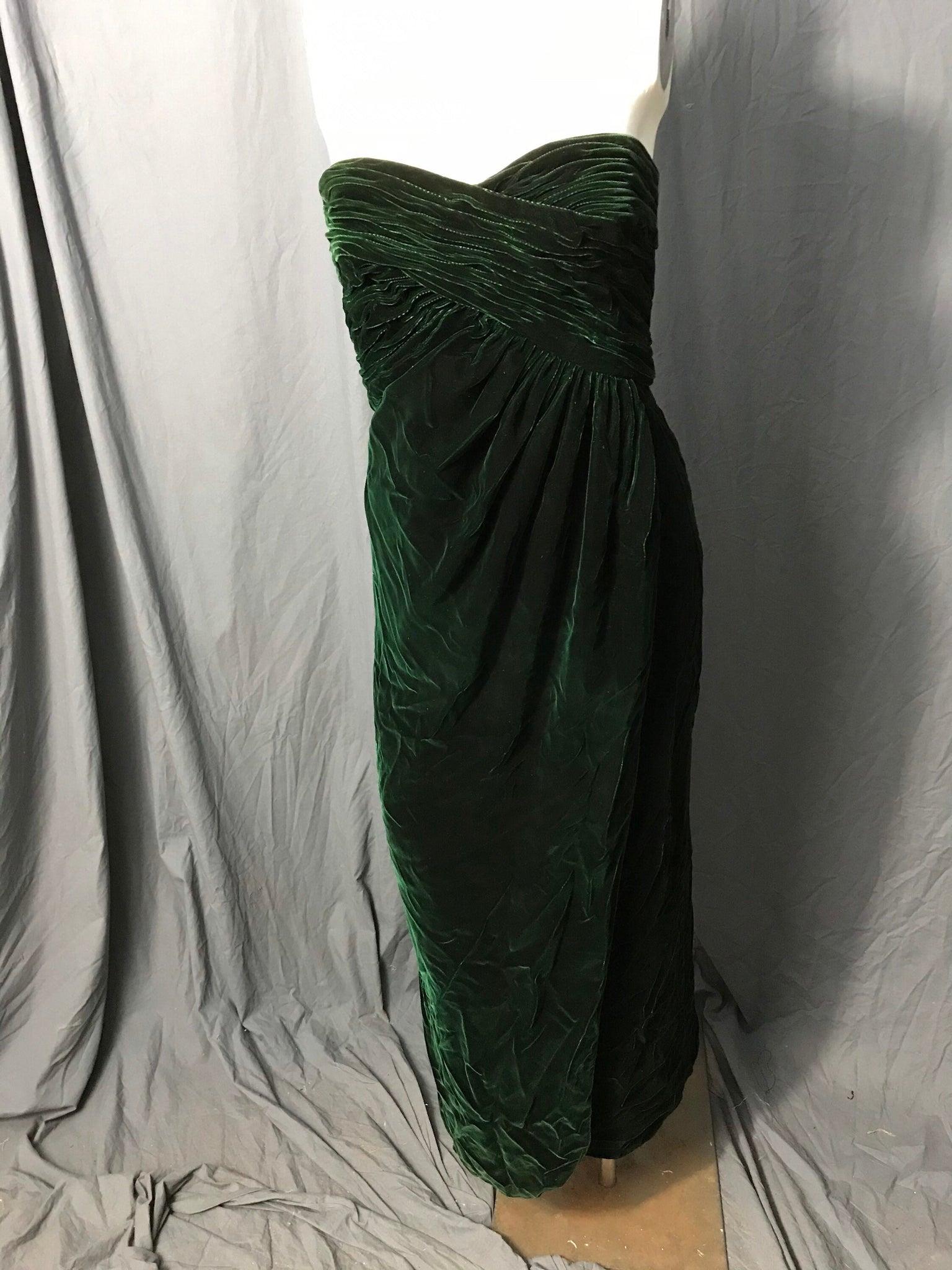 Vintage Yvonne Lafleur green velvet no strapless gown dress S xs