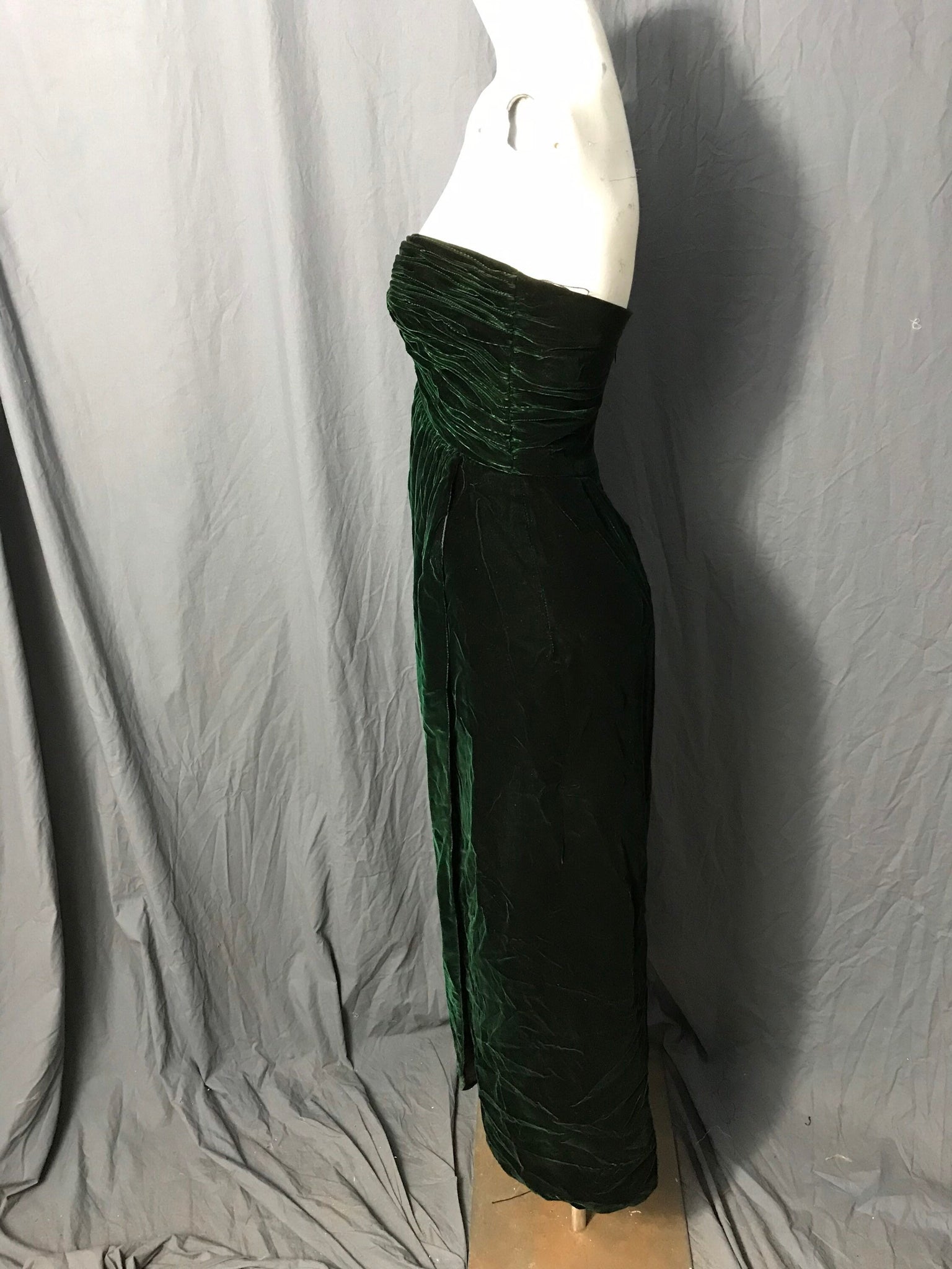 Vintage Yvonne Lafleur green velvet no strapless gown dress S xs