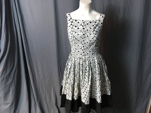 Vintage Young Modes by Claudia Young 1950’s circle skirt dress S