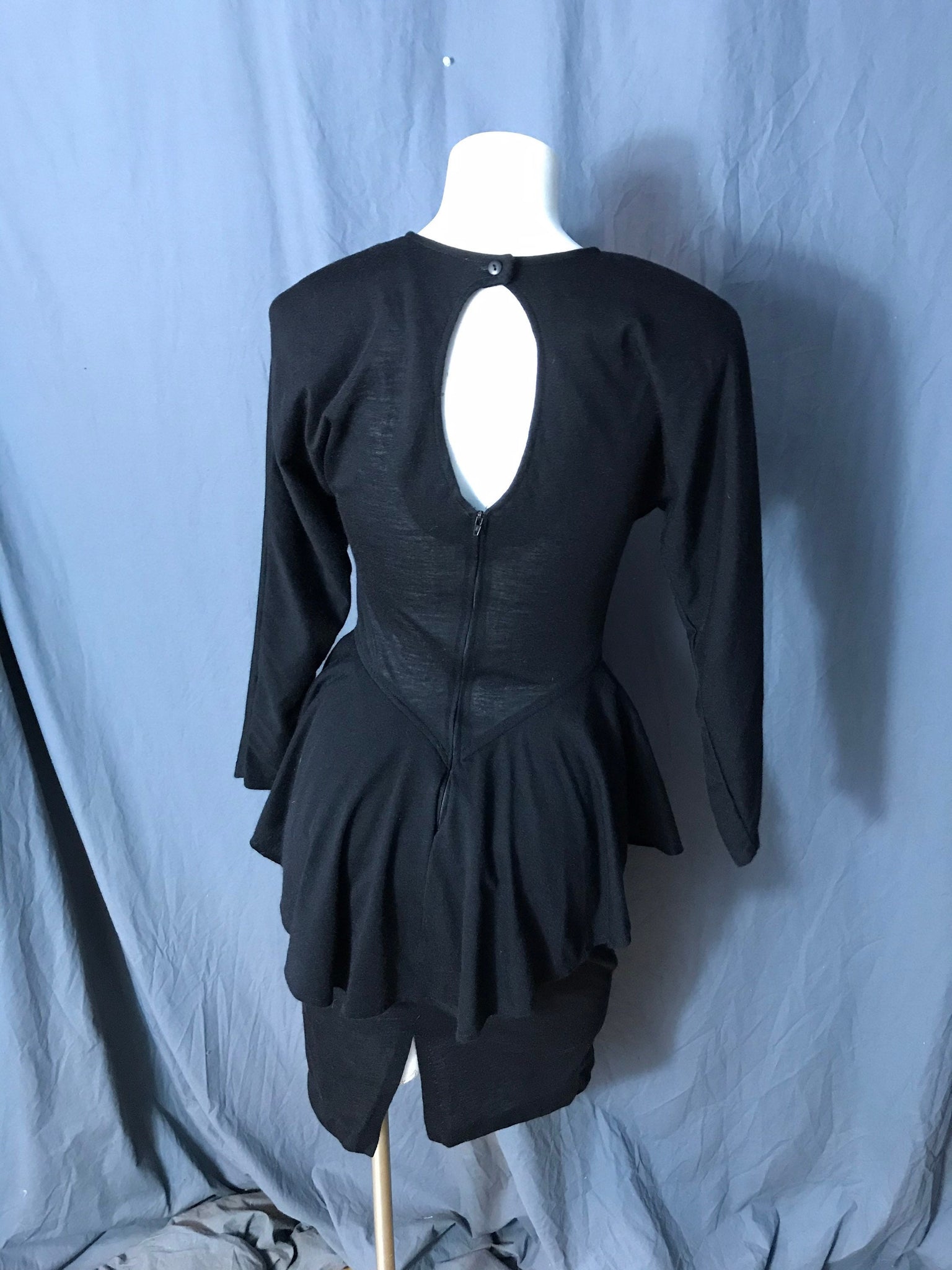 Vintage 1980’s Scarlett black cotton peplum dress 5/6