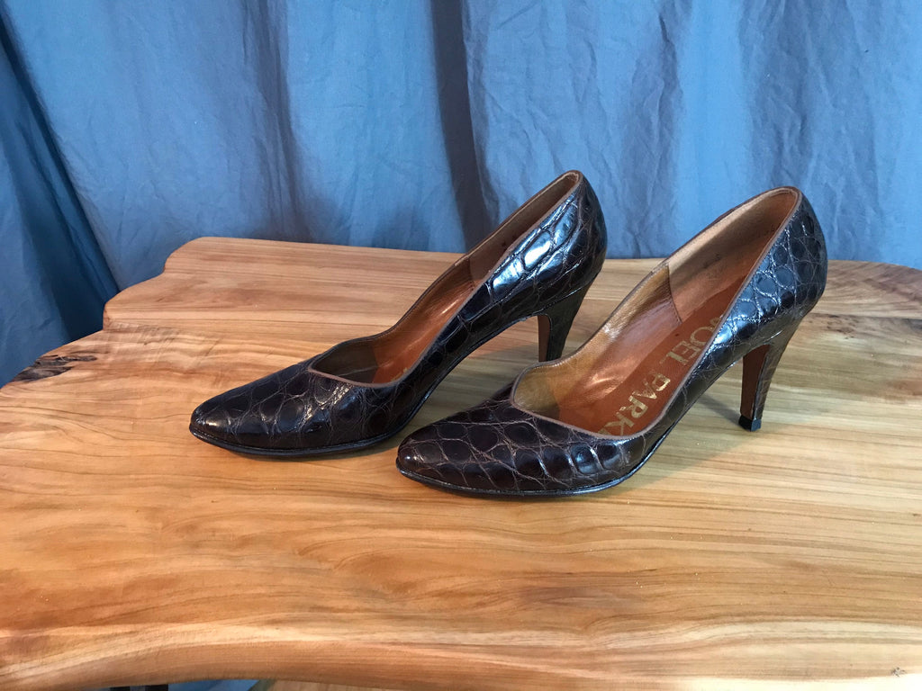 Vintage 1950’s brown reptile snakeskin heels 8.5