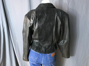 Vintage 1980’s black leather jacket M