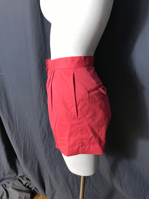 Vintage Court C 1980’s peach high waist shorts S