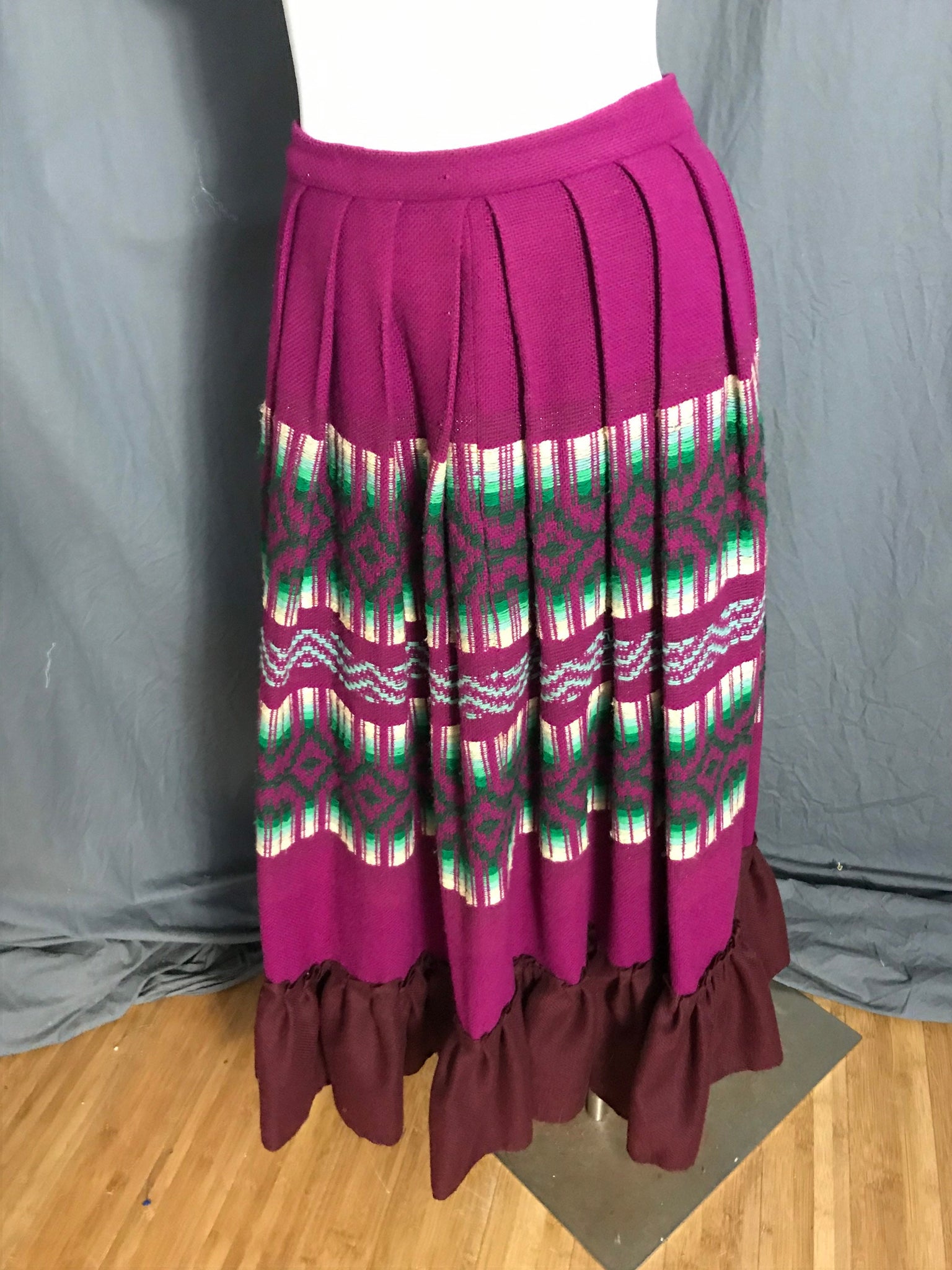 Vintage 1970’s ethnic woven skirt and shawl M