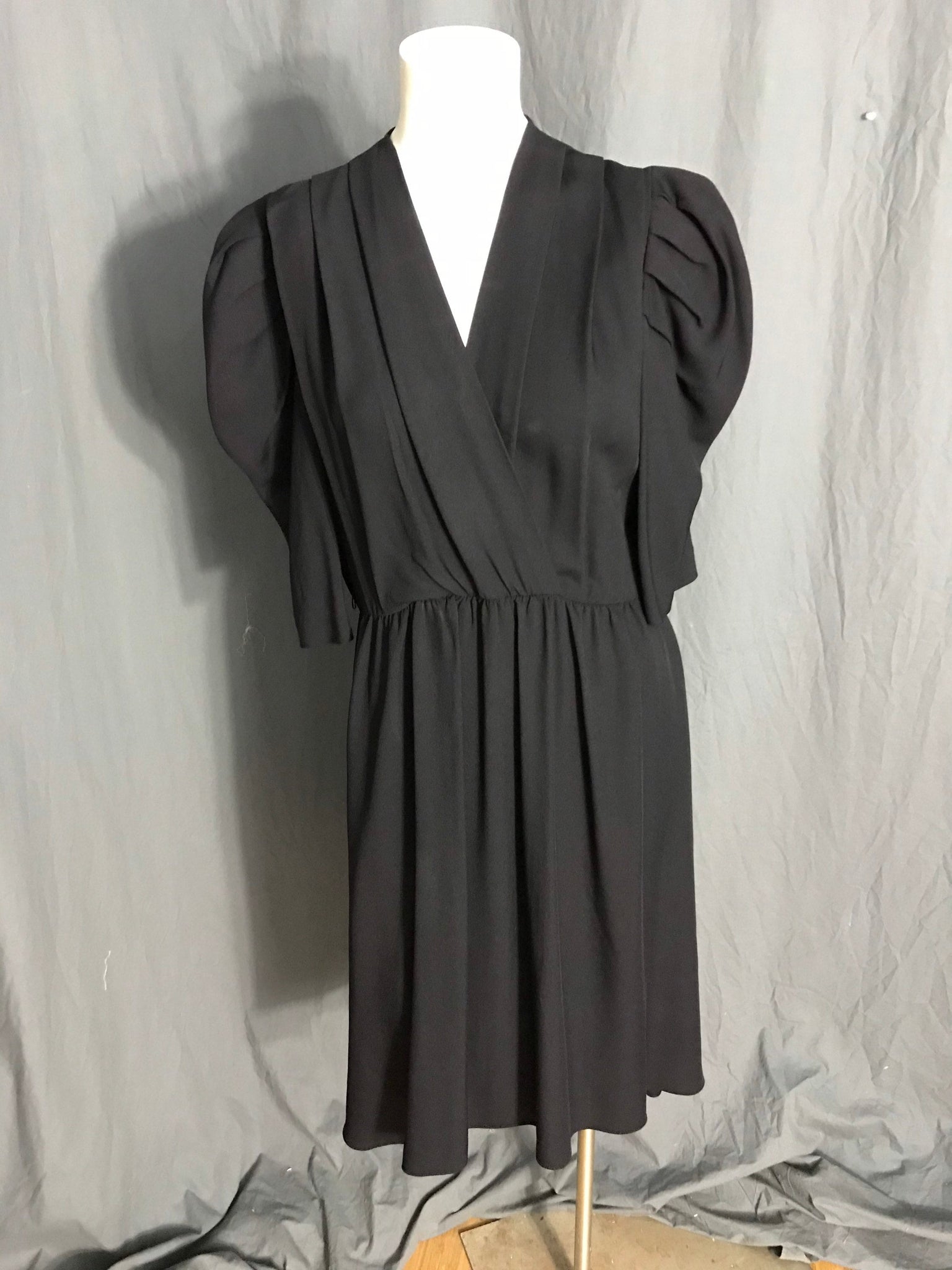 Vintage 70’s 80’s Haberdasher black rayon dress 7 M