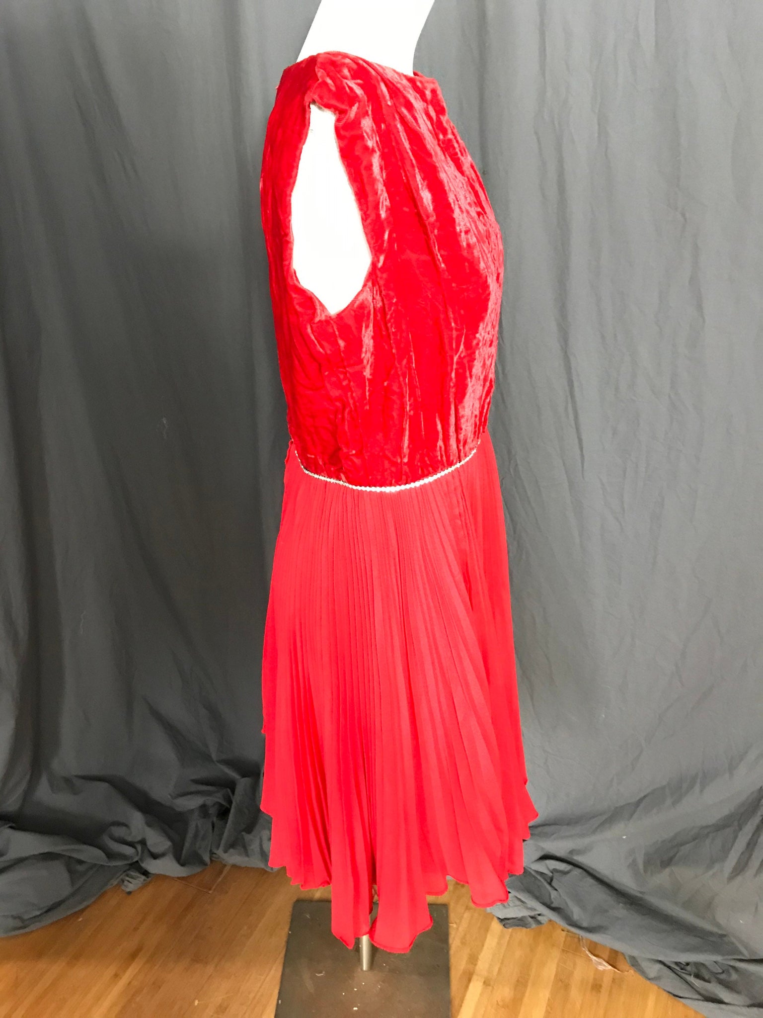 Vintage 1960’s red velvet rhinestone party dress L