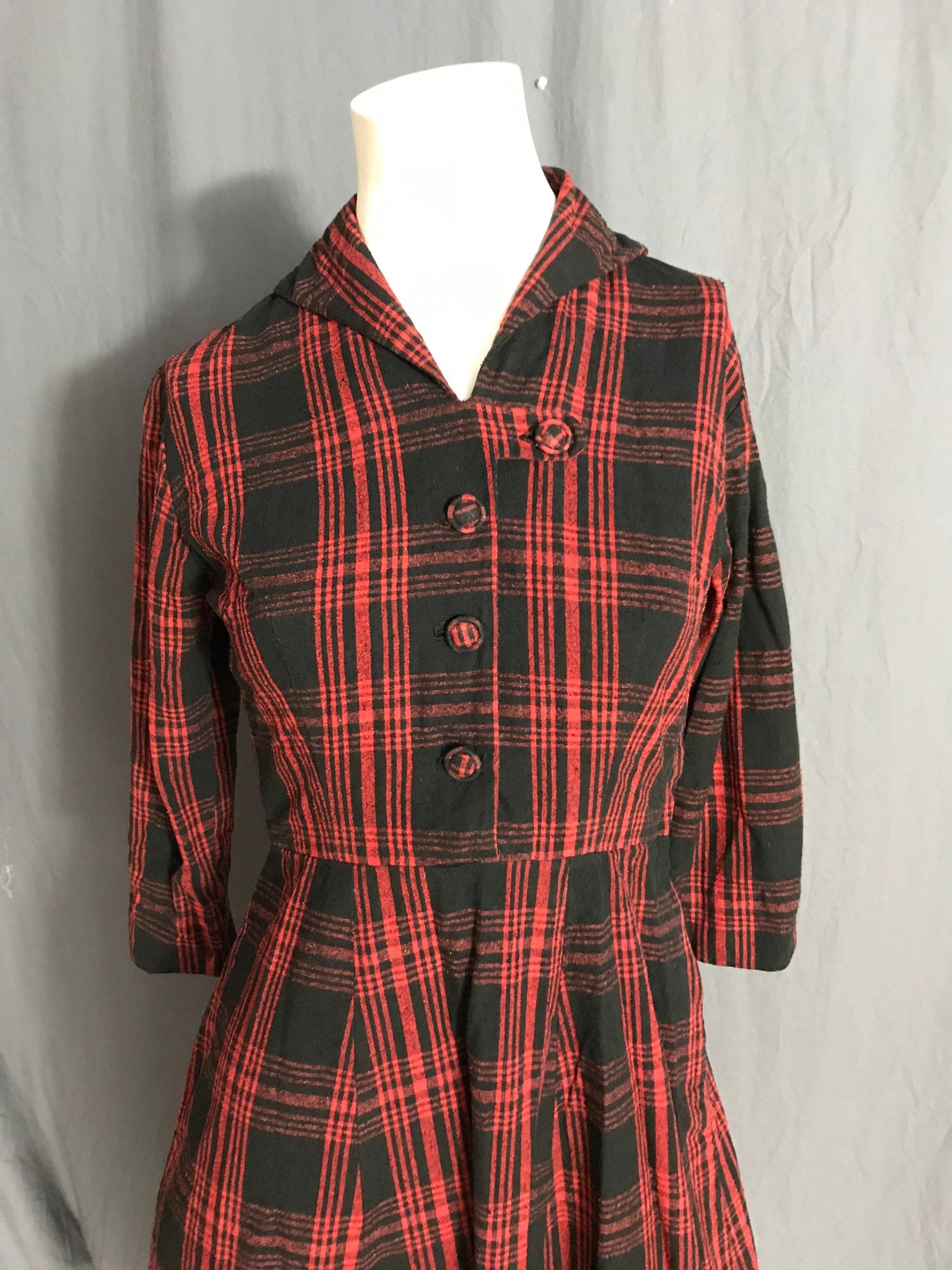 Vintage 1950’s red and black plaid dress S