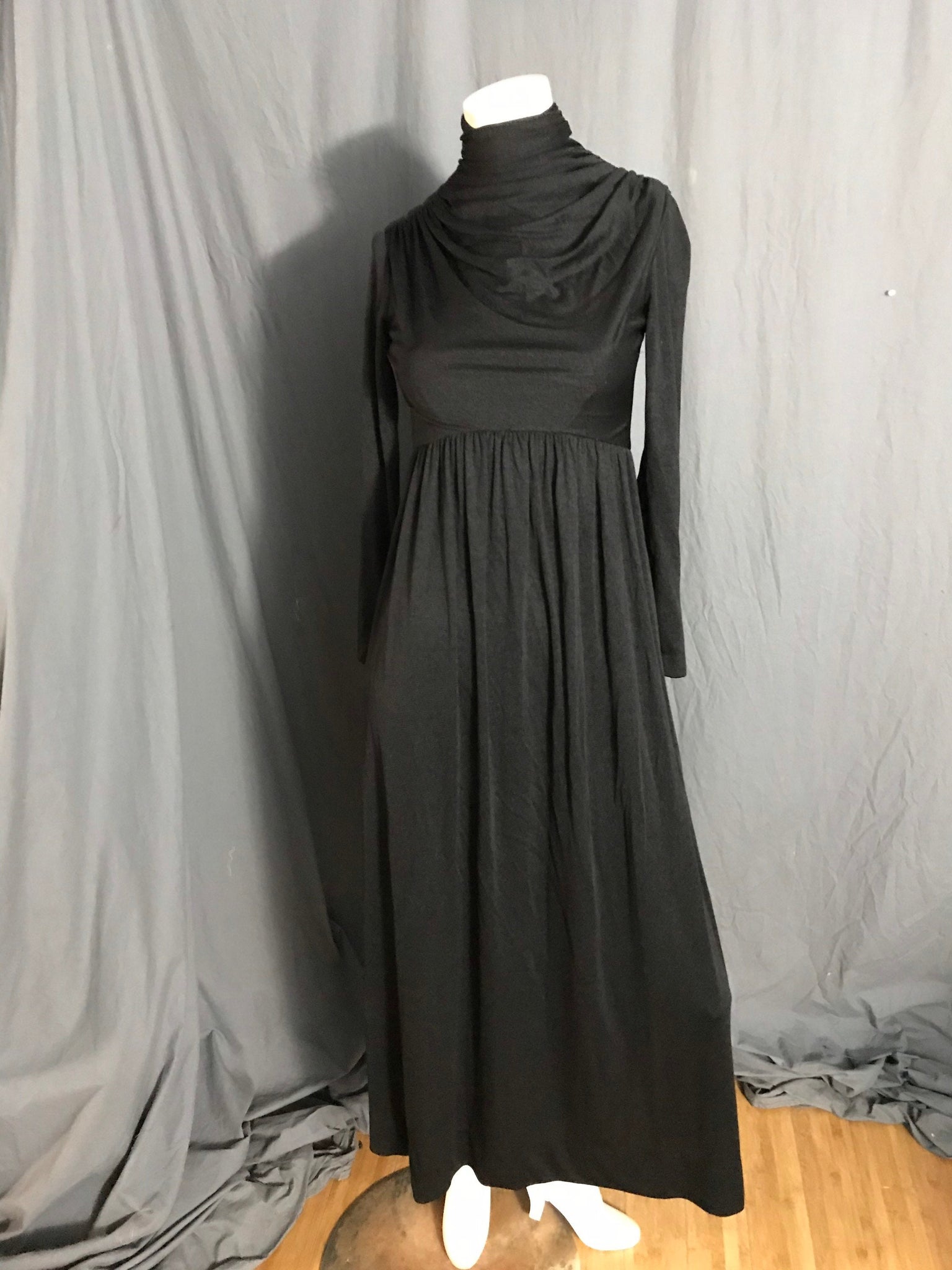 Vintage 1970’s long black Cirette maxi dress M