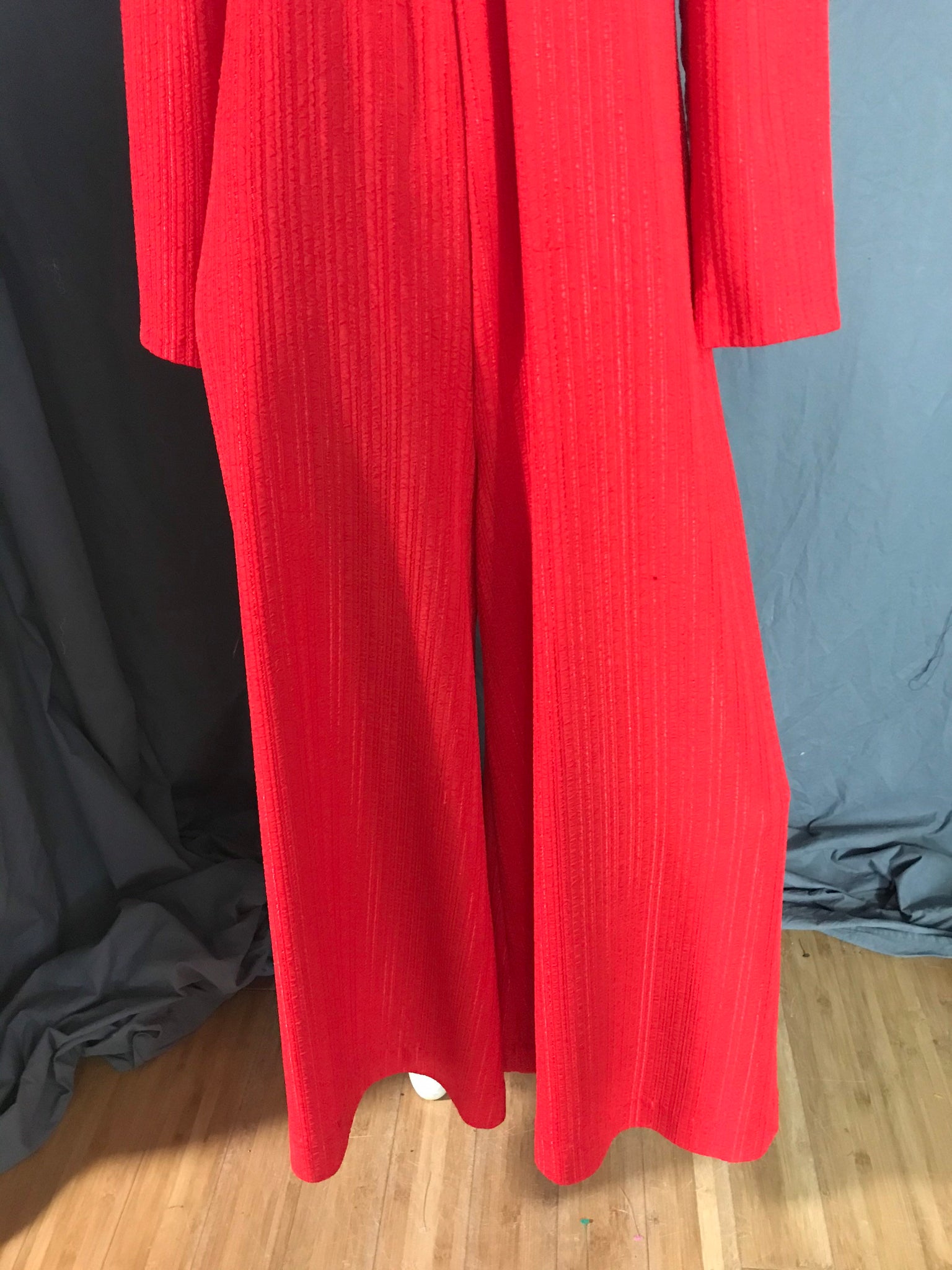 Vintage 1970’s red wide leg jumpsuit volup L