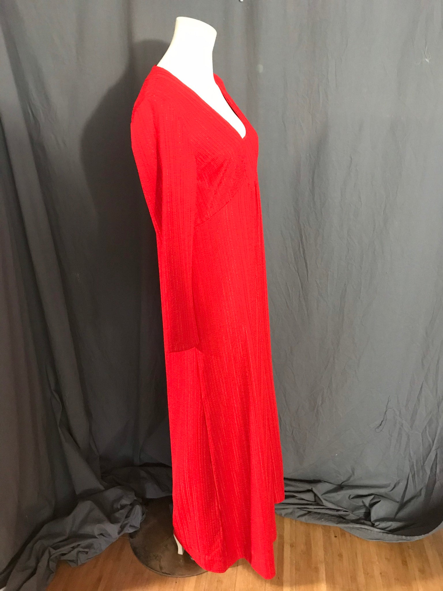 Vintage 1970’s red wide leg jumpsuit volup L