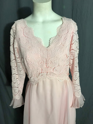 Vintage 1960’s 70’s Miss Elliette long pink formal dress M L