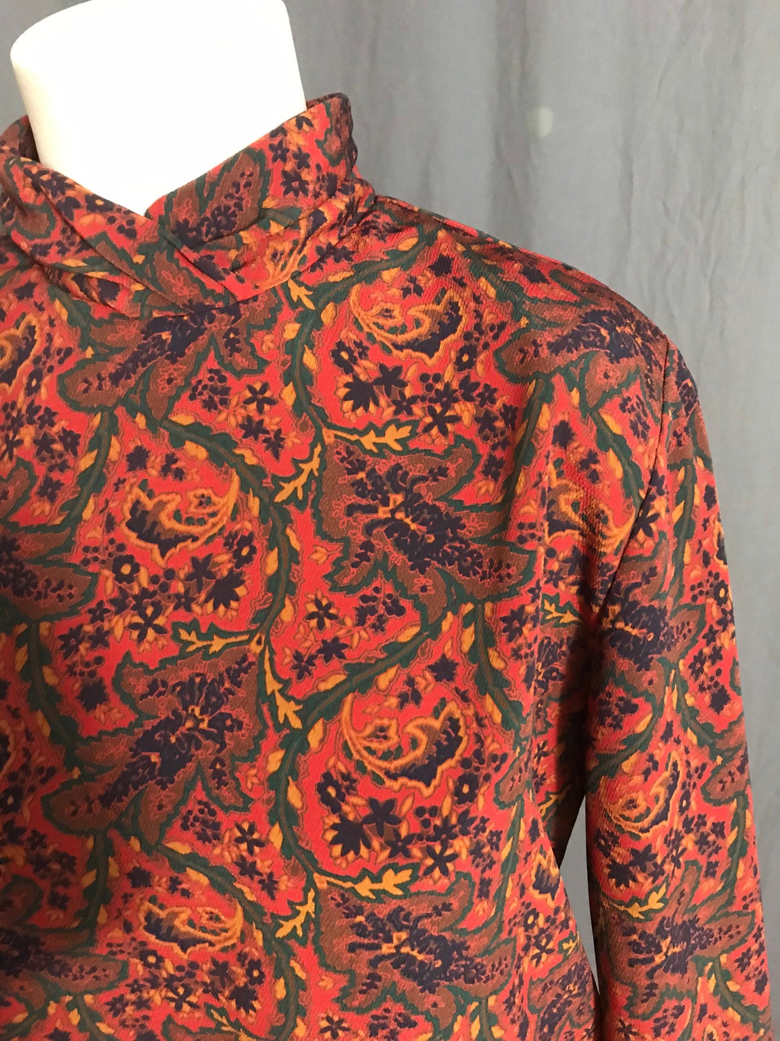 Vintage 1980’s Personal Petites paisley high neck blouse 10