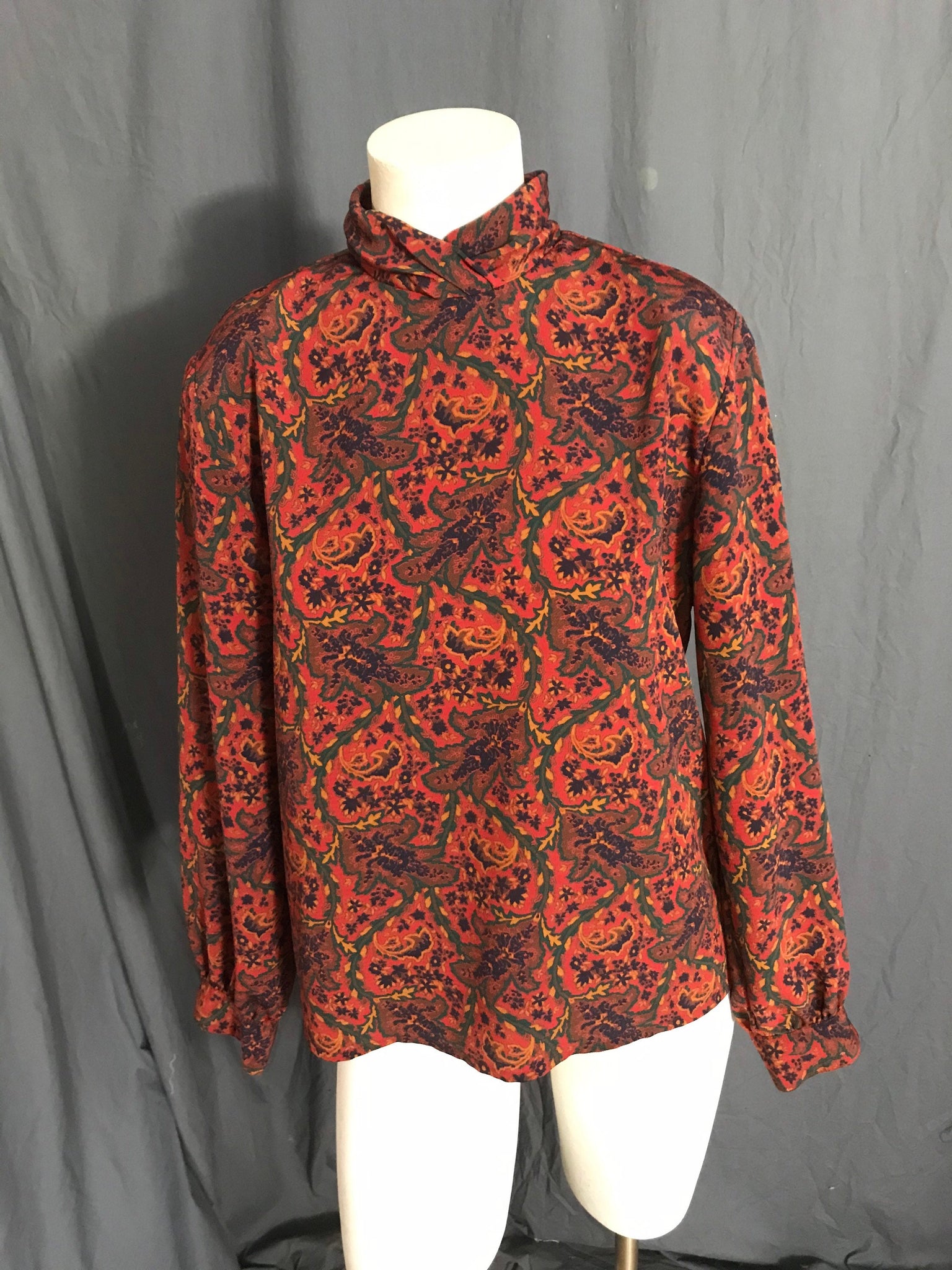 Vintage 1980’s Personal Petites paisley high neck blouse 10