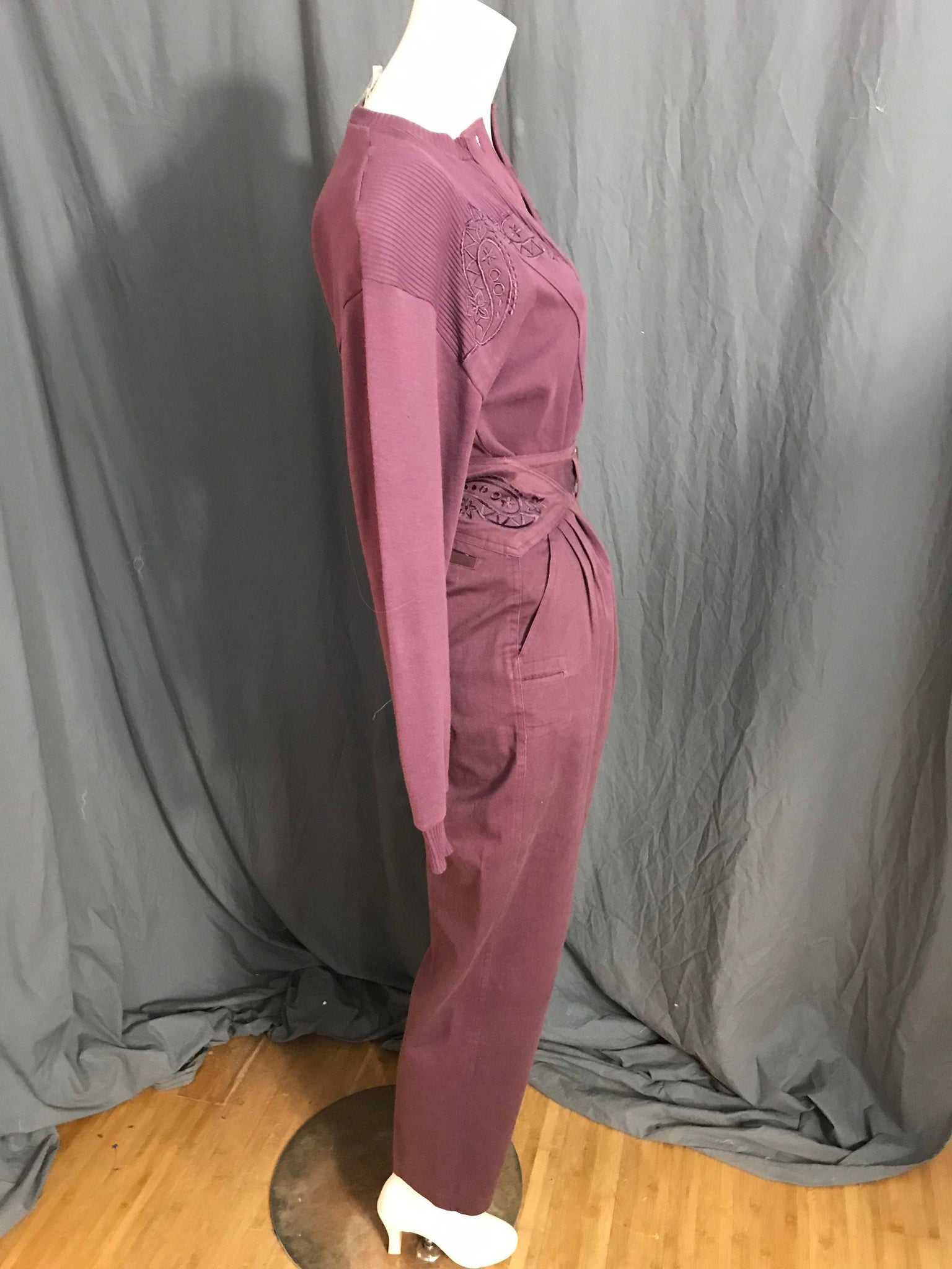 Vintage 1980's Changes purple pantsuit S M