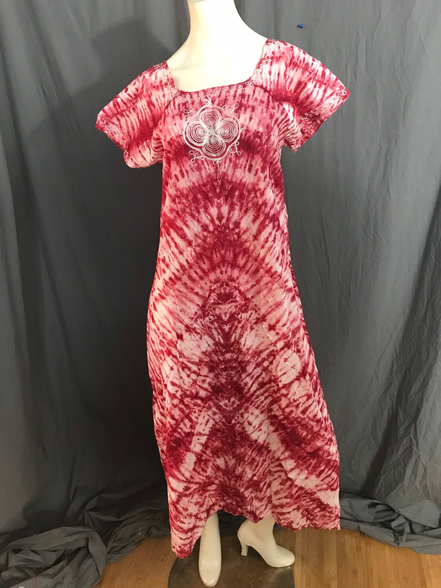 Vintage tie dye caftan dress cotton M