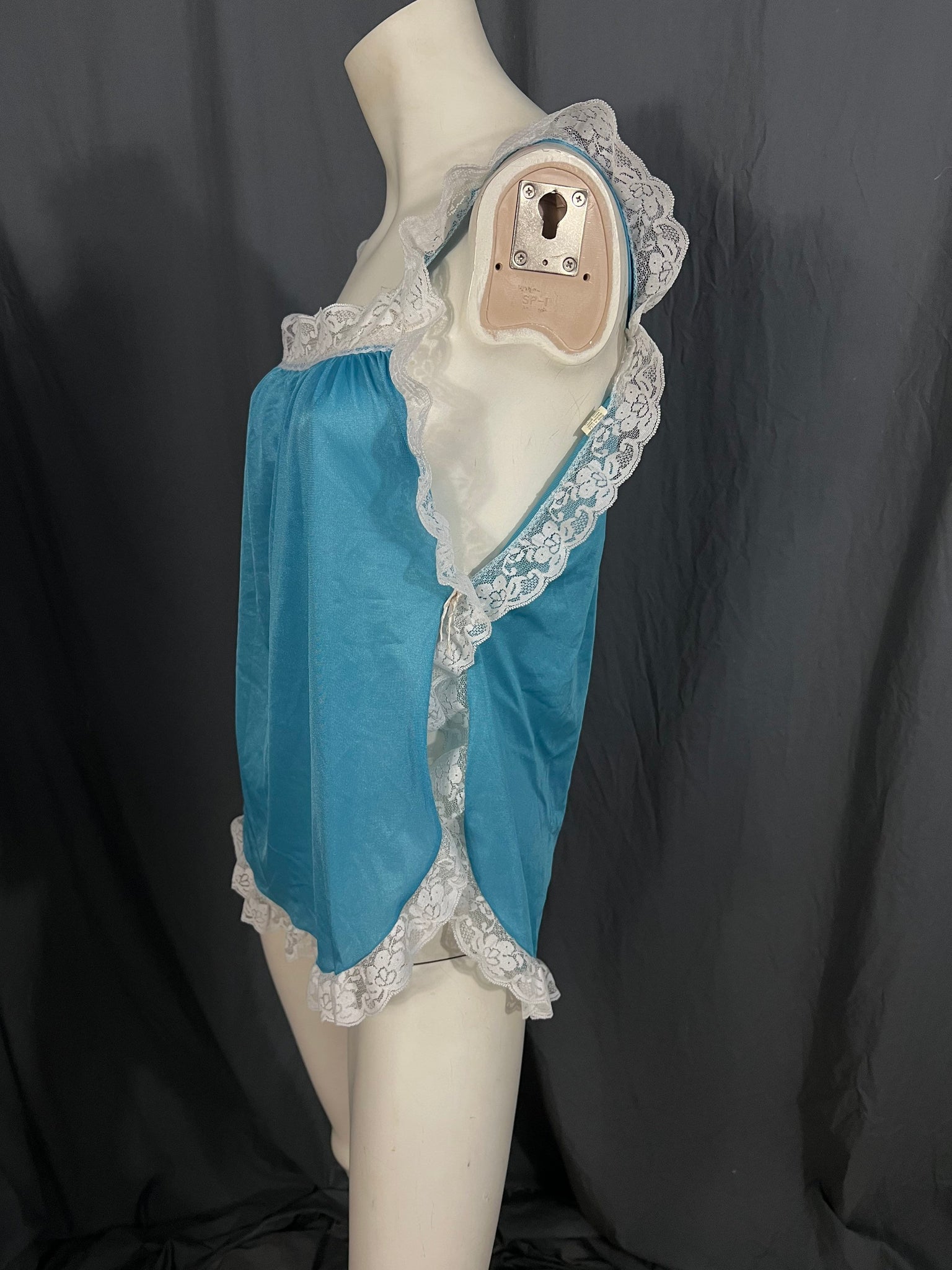 Vintage 60's turquoise lingerie top M