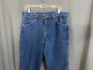 Vintage Wrangler mens jeans 33x34