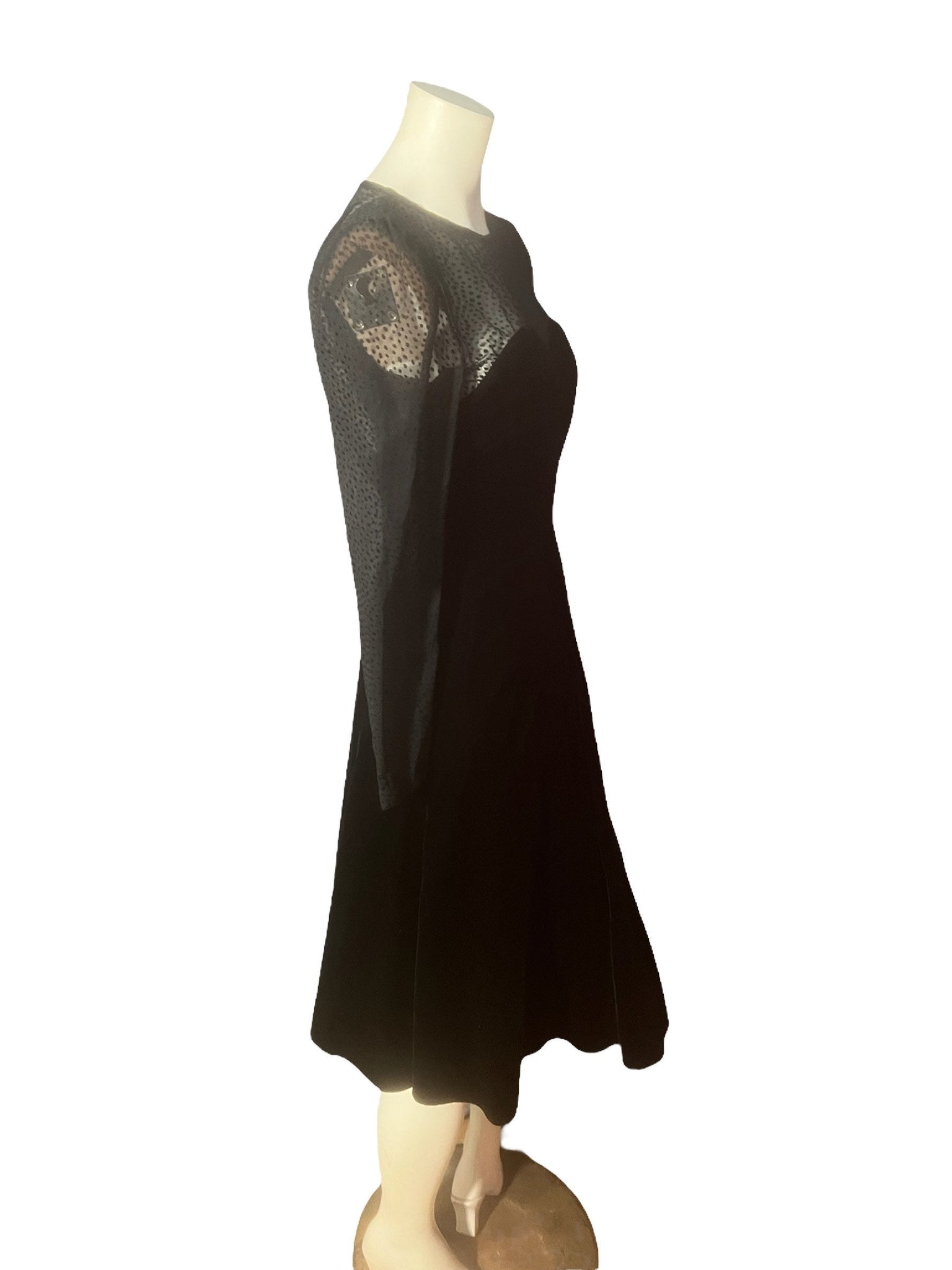 Vintage 80's Niki black velvet party dress 6