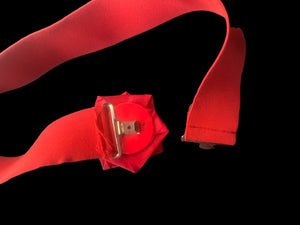 Vintage 80’s red rose stretch belt