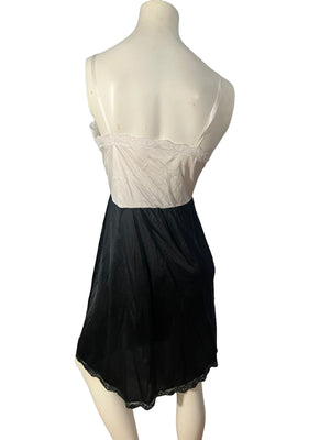 Vintage black & white slip 36 Sarah Smith