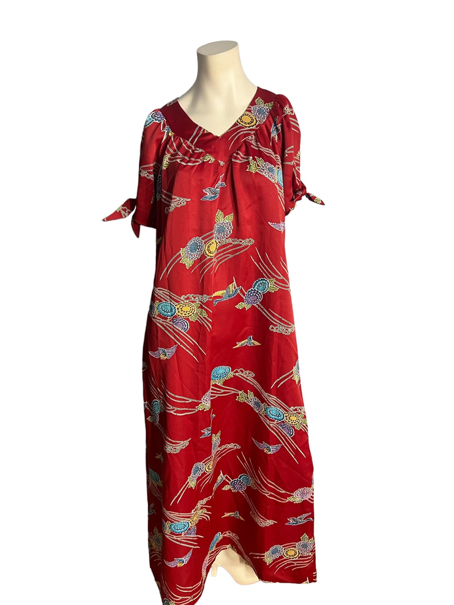 Vintage 70's red Hawaiian caftan dress Malama 8