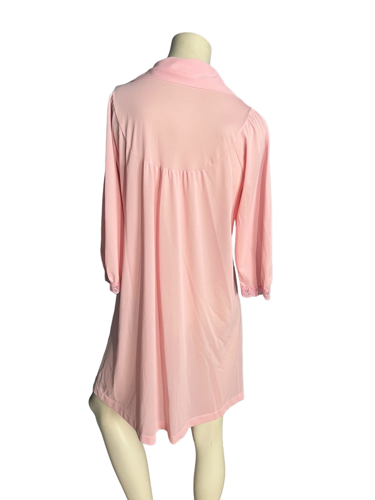 Vintage 70's pink robe Montgomery Ward M