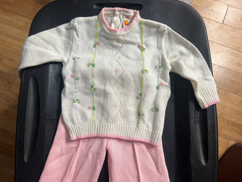 Vintage Winnie the Pooh baby sweater set