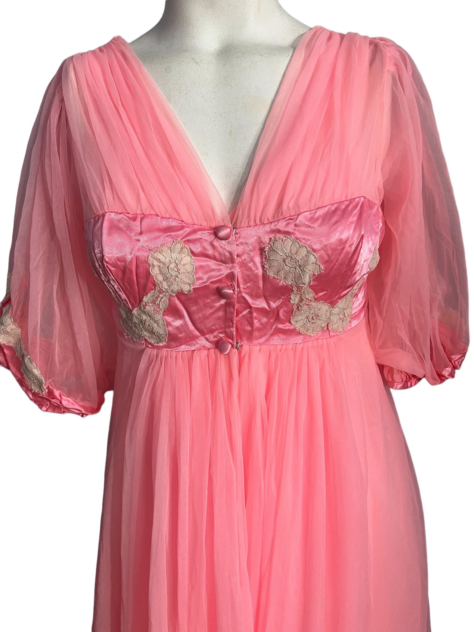 Vintage 1960's peignoir set nightgown Jenelle S