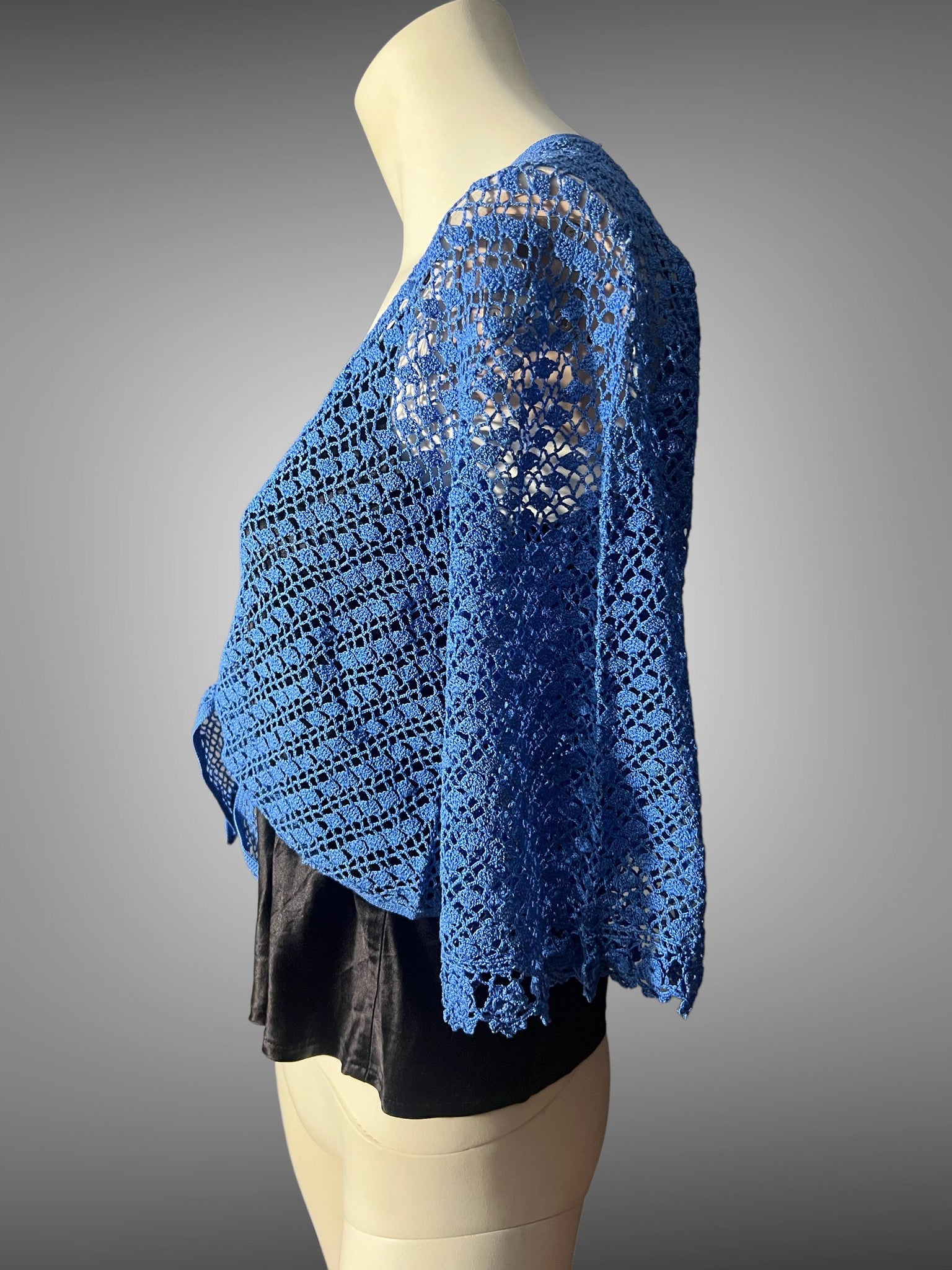 Vintage 70's blue crochet tie top L