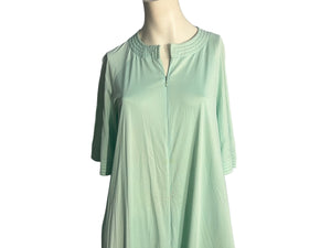 Vintage green Vanity Fair nightgown loungewear M