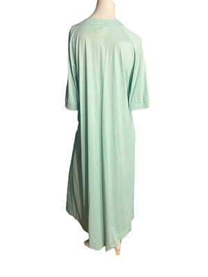 Vintage green Vanity Fair nightgown loungewear M