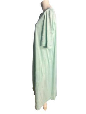 Vintage green Vanity Fair nightgown loungewear M