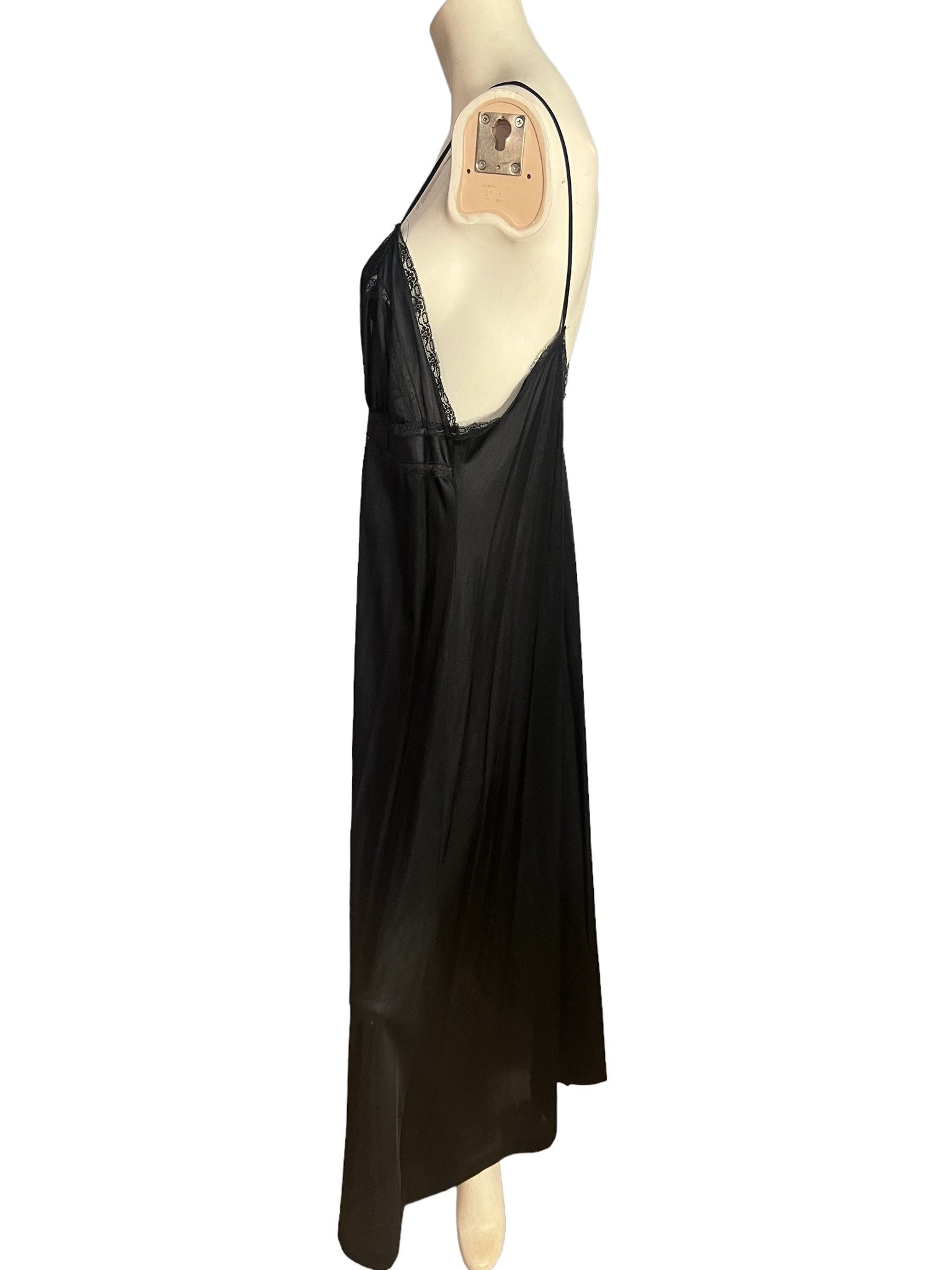 Vintage 70's Sears long black nightgown L 38/40