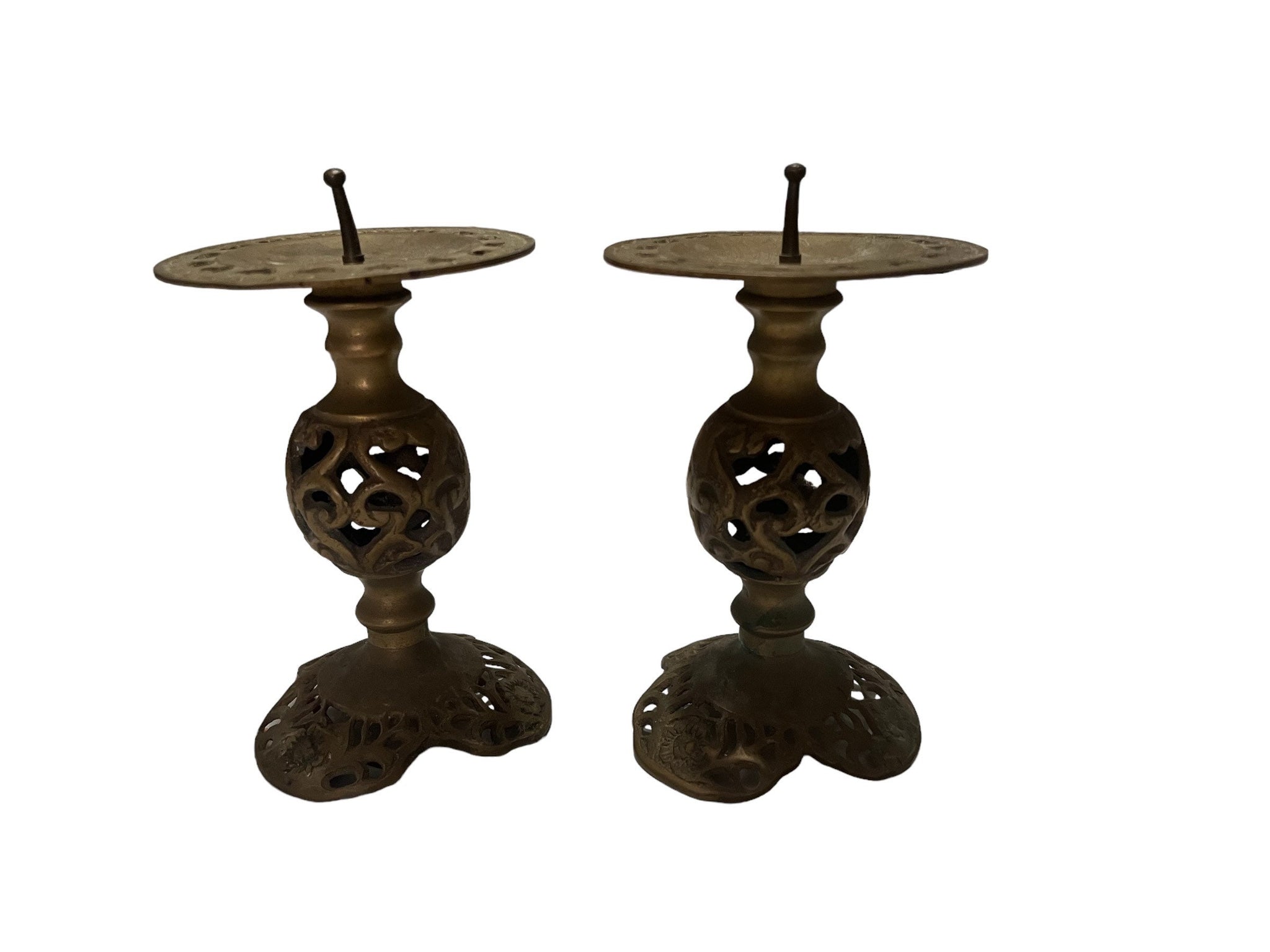 Vintage brass ornate brass pillar candlesticks