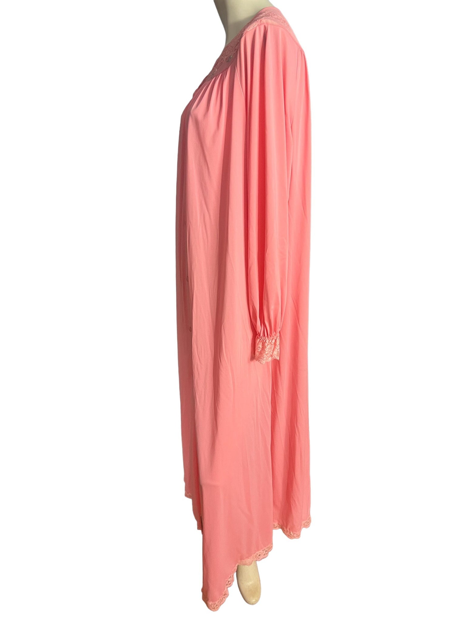 Vintage long pink robe Shadowline L