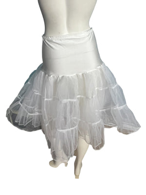 Vintage white crinoline petticoat S M