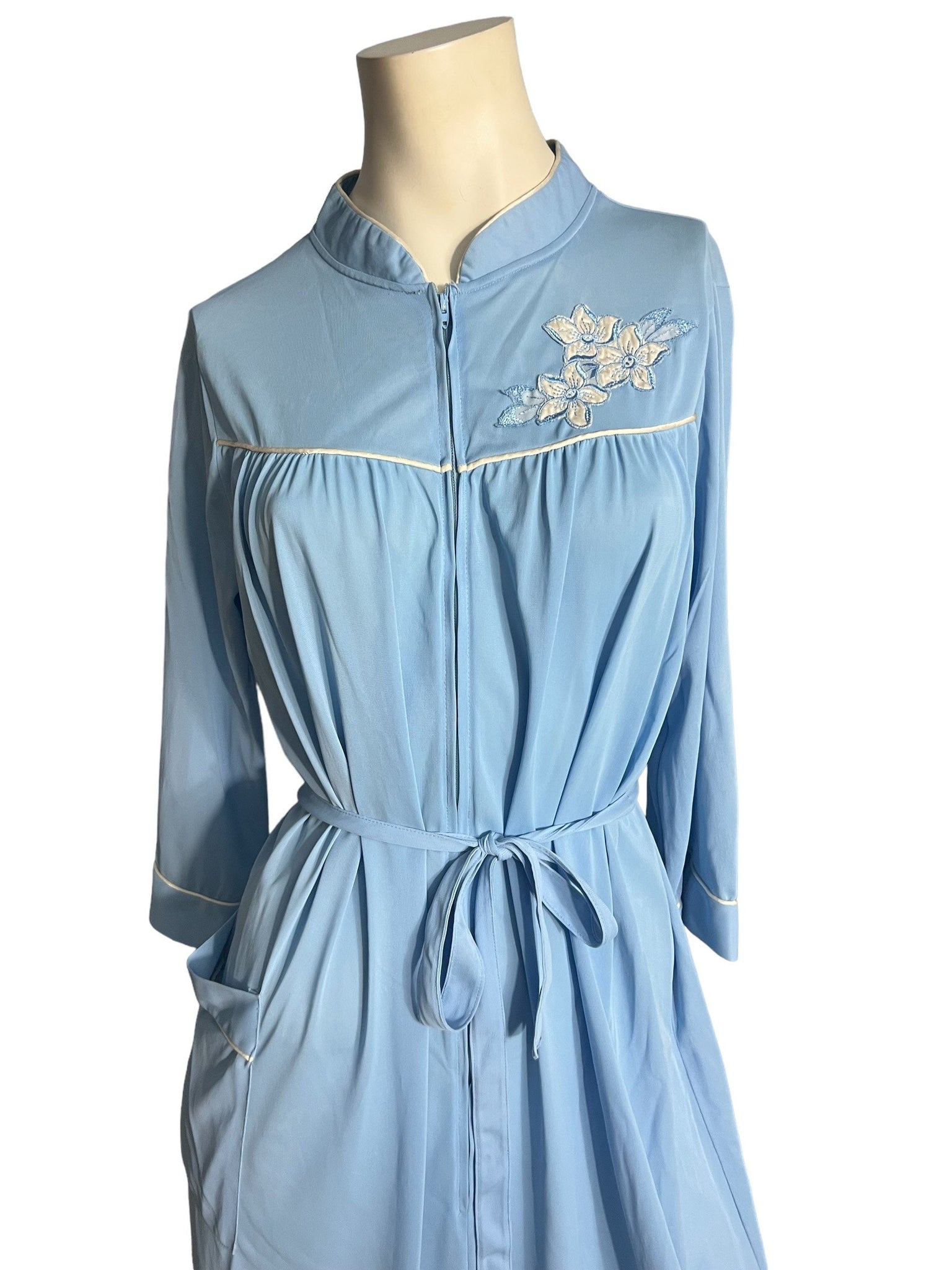 Vintage 70's blue nylon robe Komar M