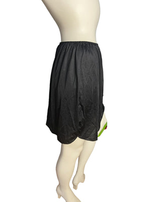 Vintage Vanity Fair black mini half slip XL