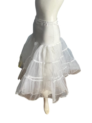 Vintage white crinoline petticoat S M