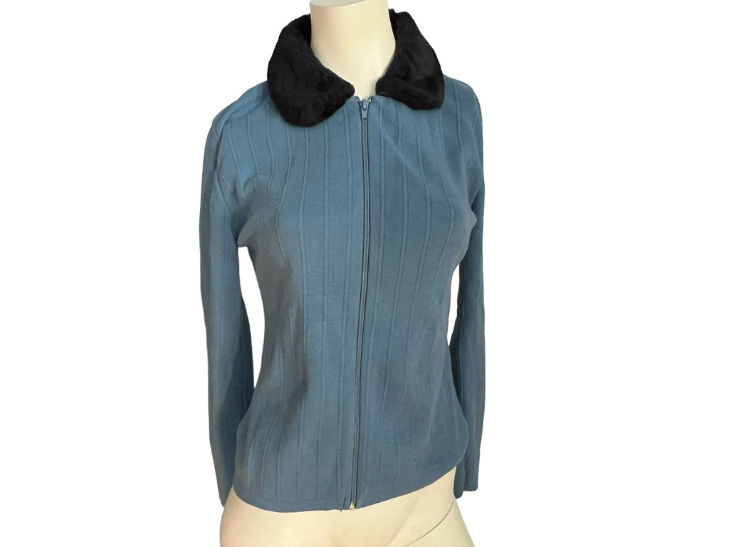 Vintage 80's blue sweater with faux fur collar M