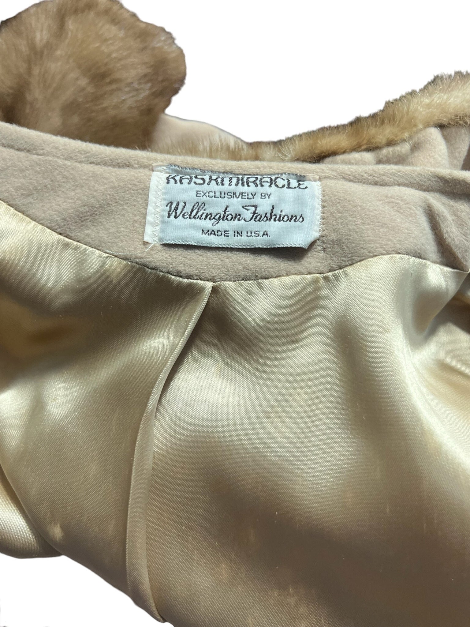 Vintage 50's women's coat tan Kashmiracle 40