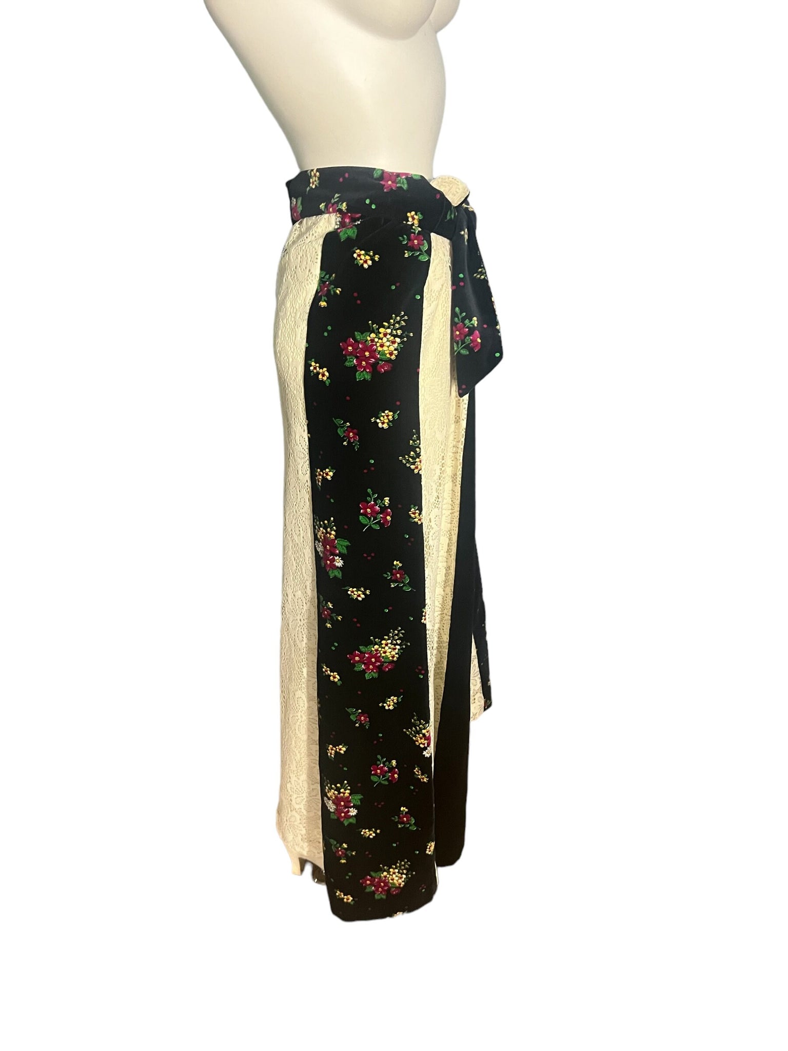 Vintage 70’s long patchwork skirt Holly L