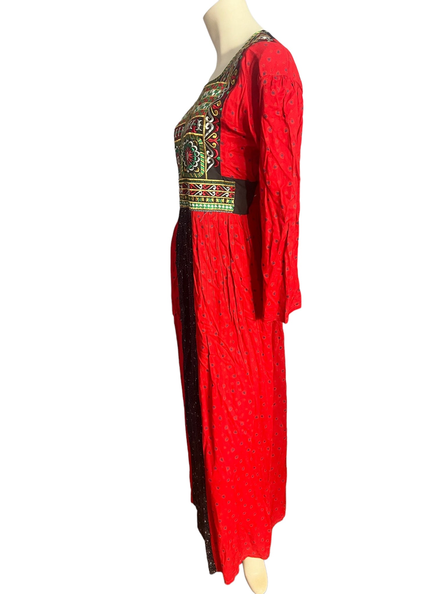 Vintage embroidered India dress M L