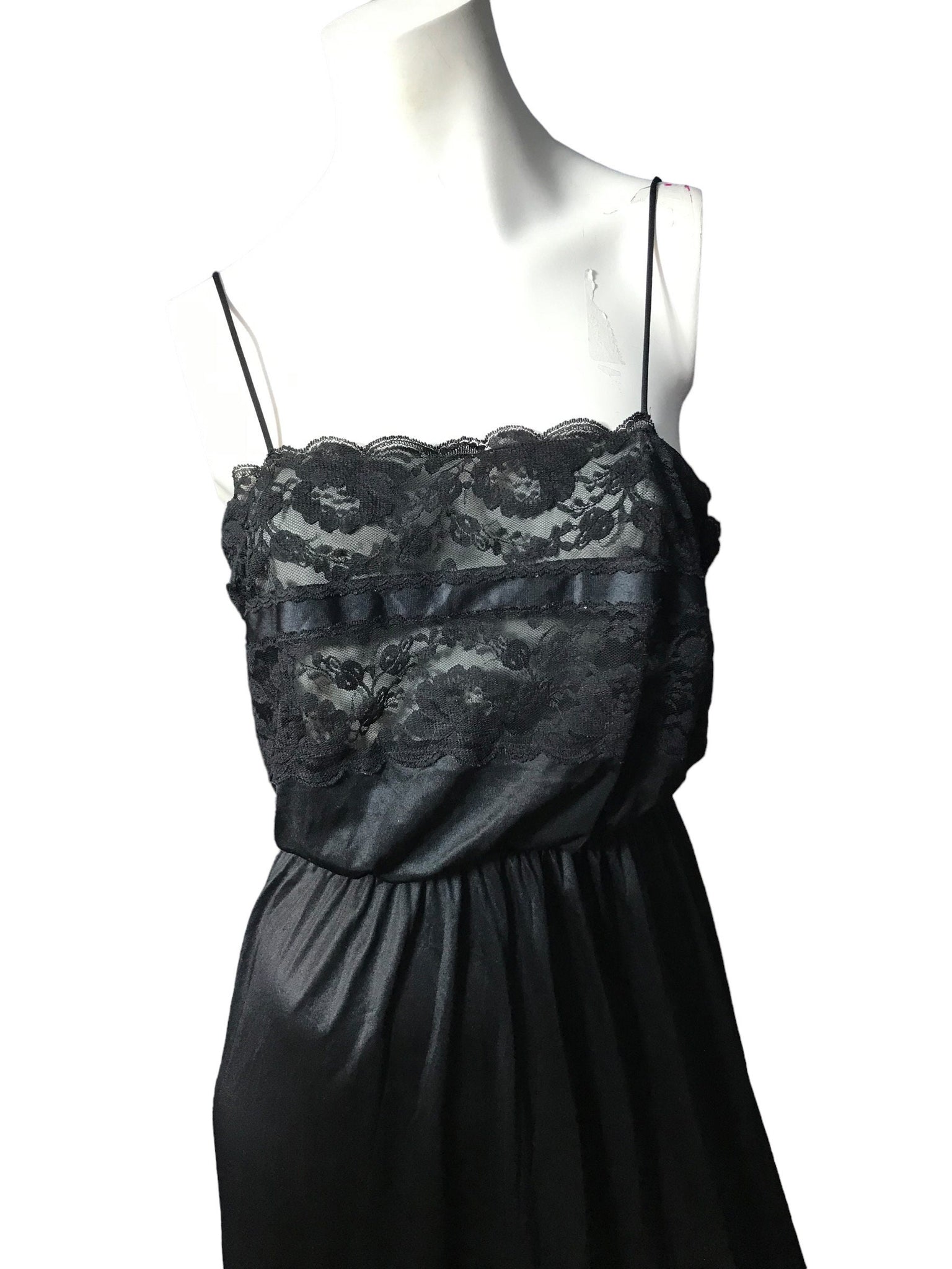 Vintage 70’s black Deena nightgown with sheer top M